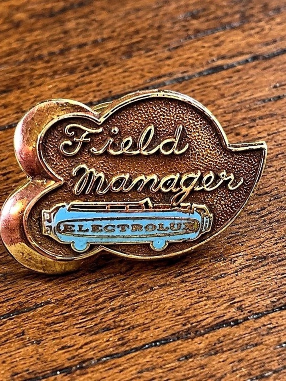 Vintage Field Manager Typewriter Pin 1/10 10K Gold Filled GF Enamel Pin